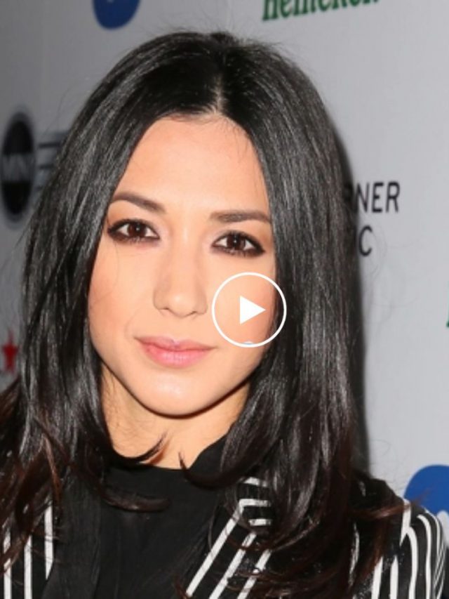 Michelle Branch, a singer, was detained for domestic assualt